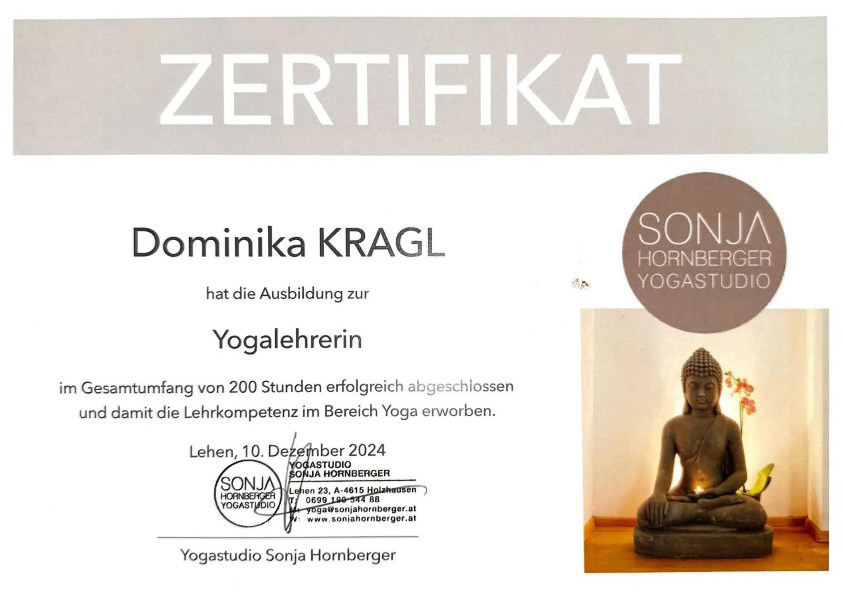 Yoga Zertifikat Dominika Kragl